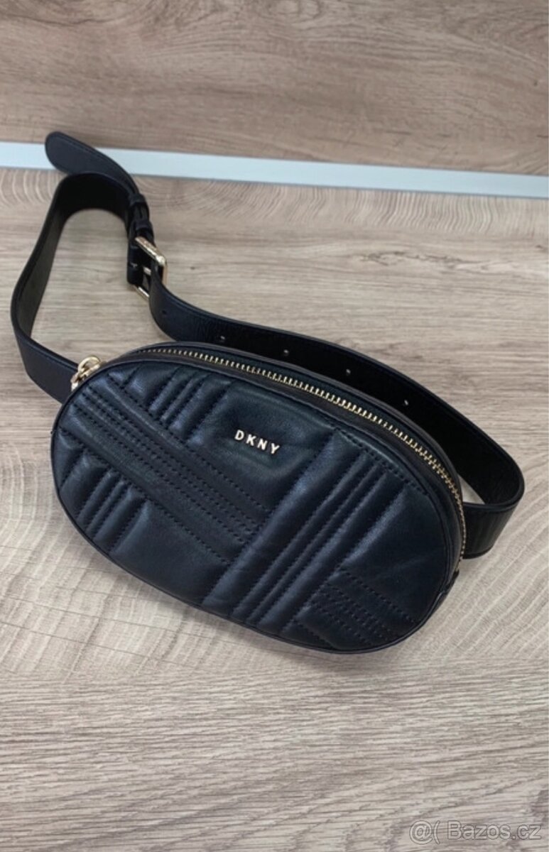Dámská kožená ledvinka DKNY - 2