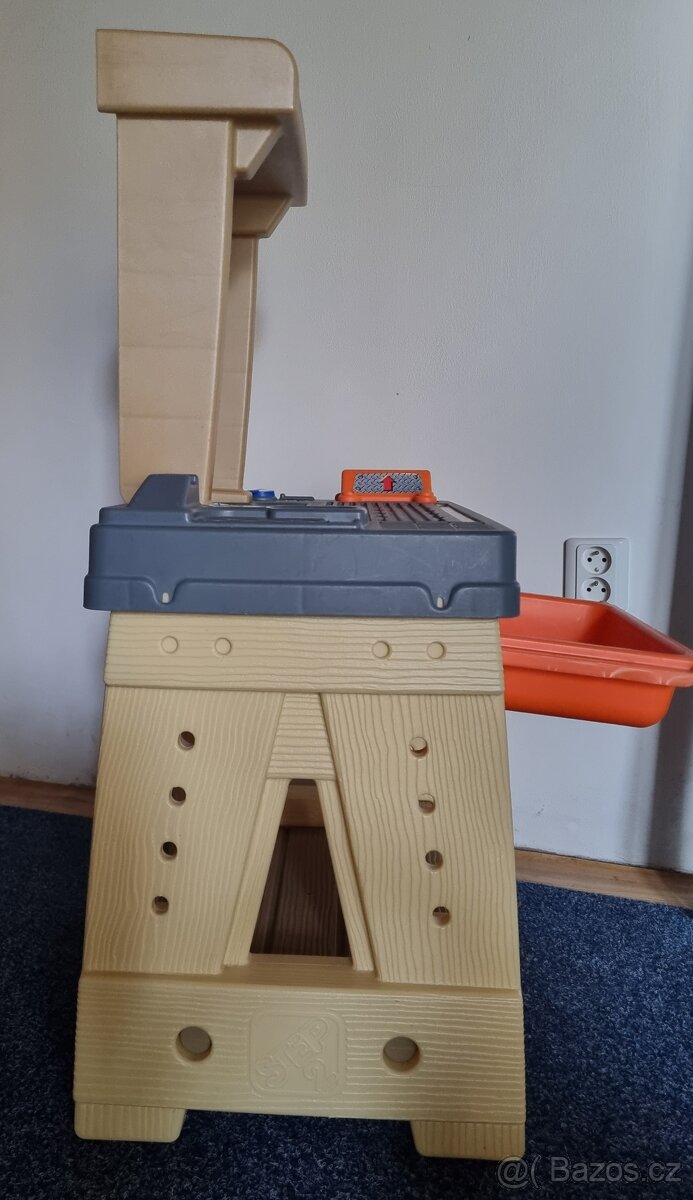 Dětský plastový pracovní stůl - 2