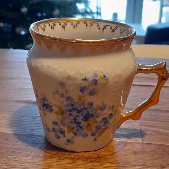 Porcelánový hrnek - 2