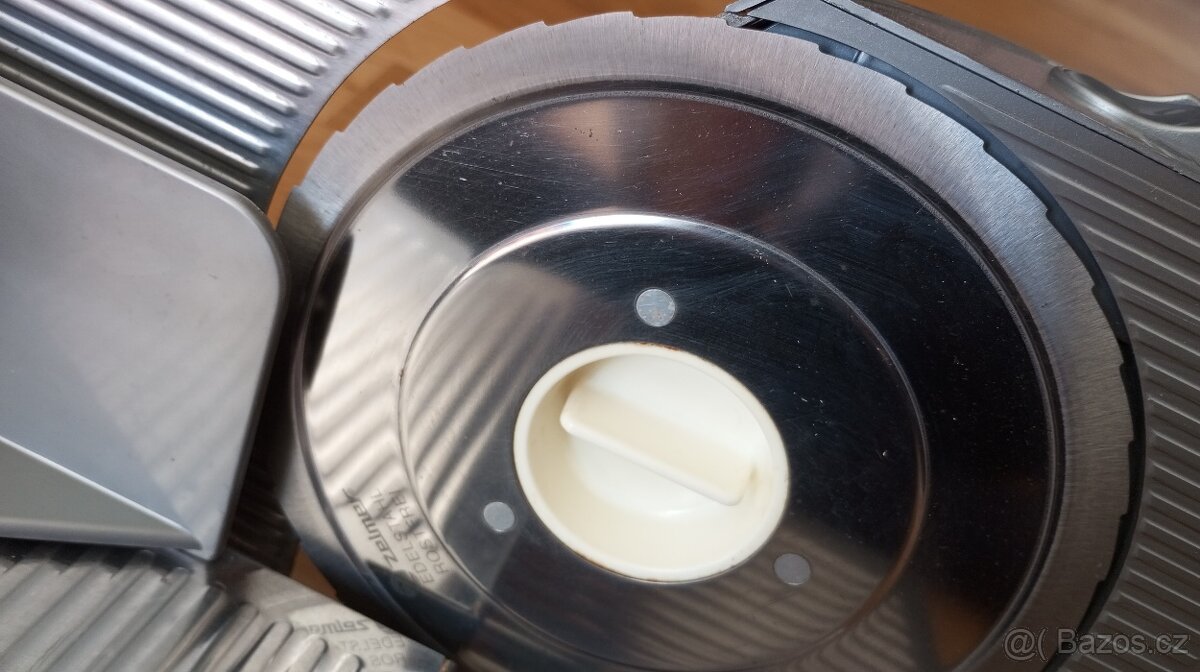 kuchyňský kráječ Zelmer - 2