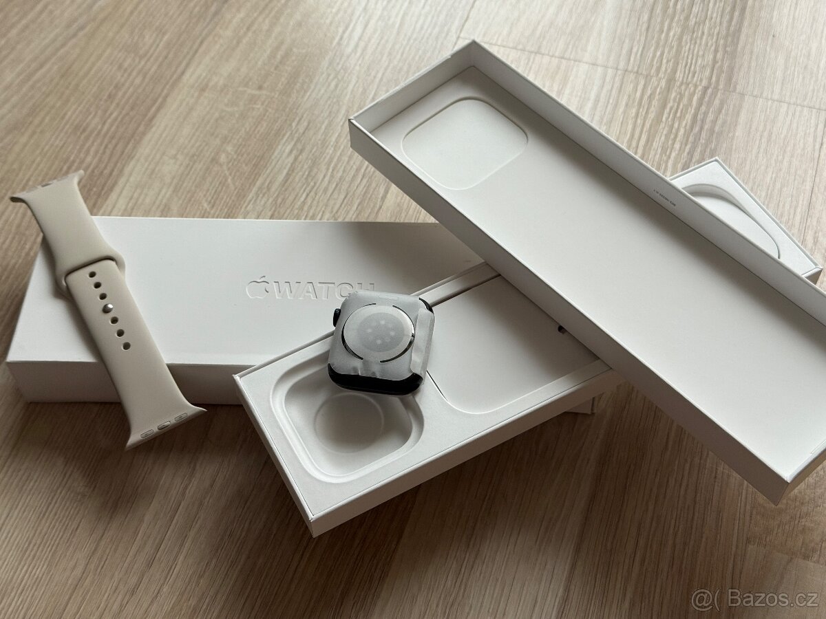Apple Watch Series 9 45mm Midnight - Nové - 2
