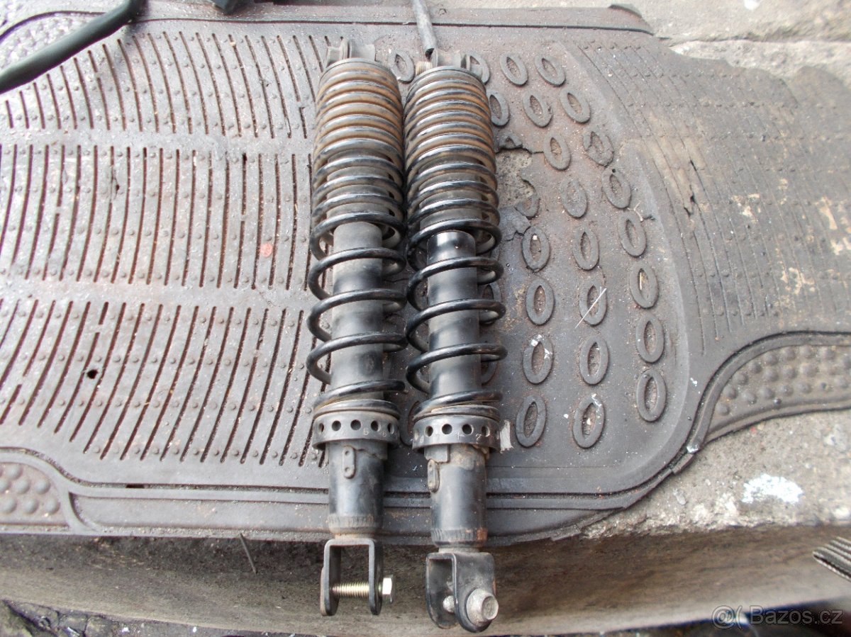 YAMAHA MAJESTY YP 250 - cívka - 2