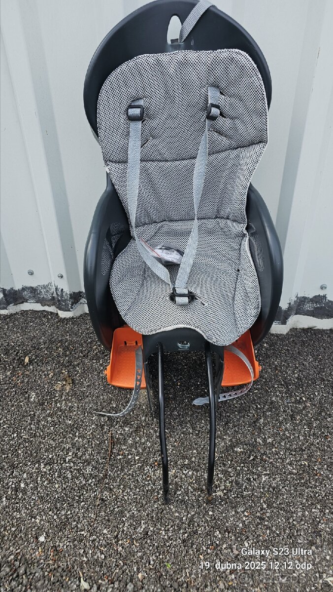 Sedačka na kolo - 2