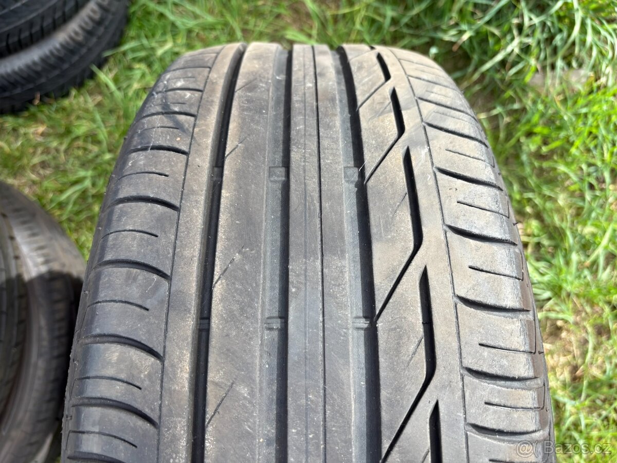 2ks letní pneu Bridgestone 225/50/18 - 2