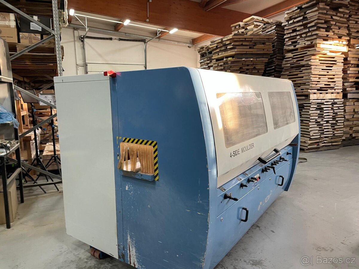 Čtyřstranka pětivřetenná JKS, jistic 40A - 2