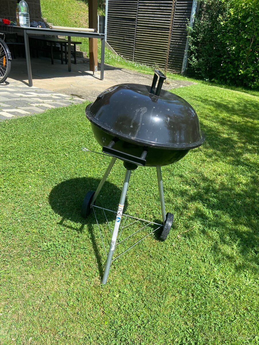 Malý zahradní GRILL - 2