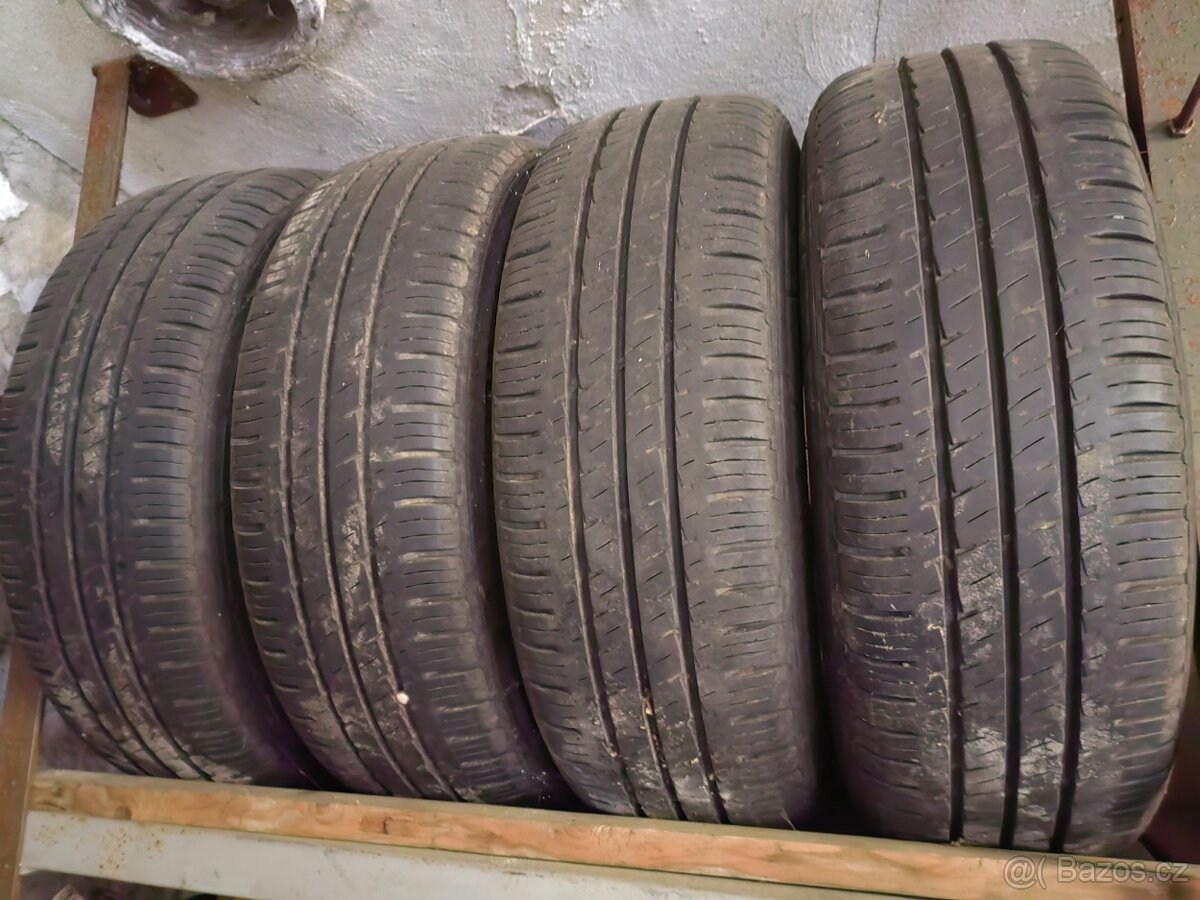 195/60 R16 HANKOOK 4x - 2