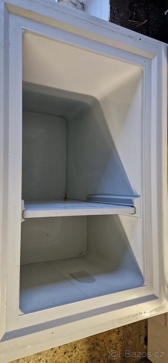 Pultový Mrazák 230l - 2