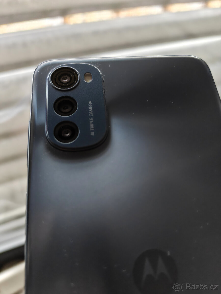 Motorola Moto E32s 4/64GB šedá - 2