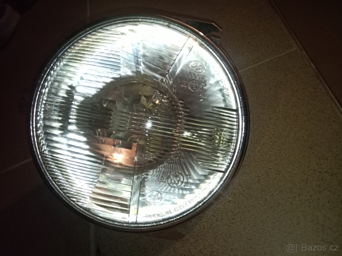 Světlo Škoda 1203 - 2