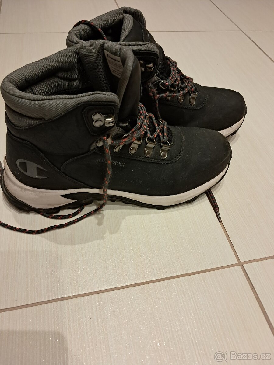 Zimní boty vel. 40, zn. Champion - 2