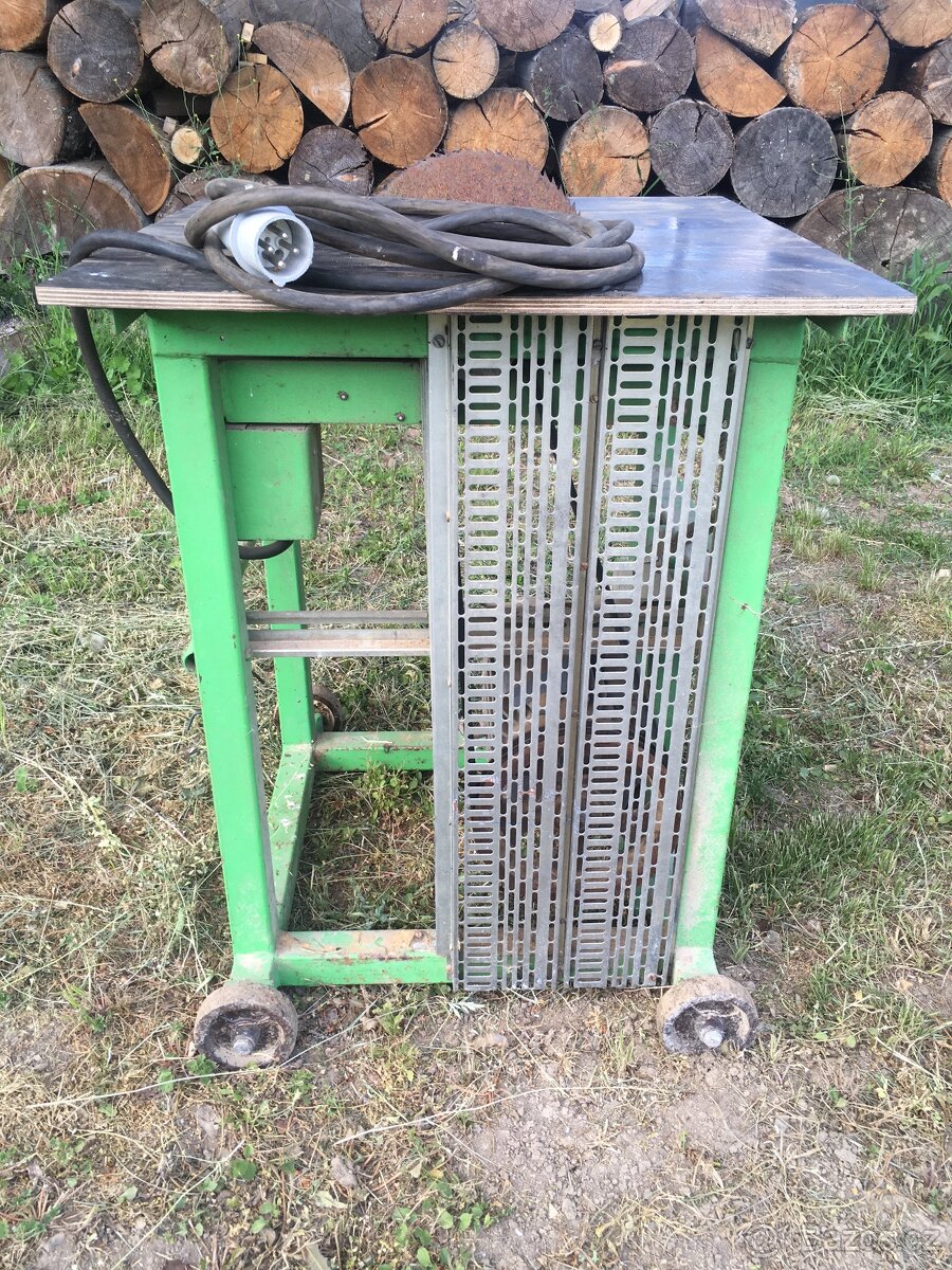 Kotoučová pila na dřevo - 2