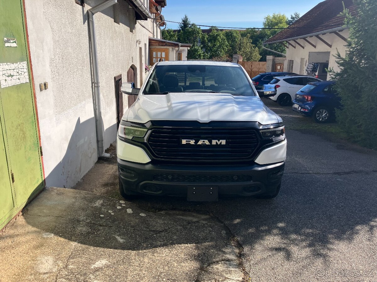 Dodge Ram 1500 Limited 5. gen - 2