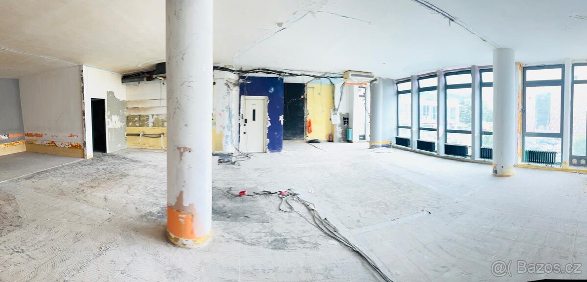 Prostor k pronajmu Zlín centrum 3.NP 130m2 - 2