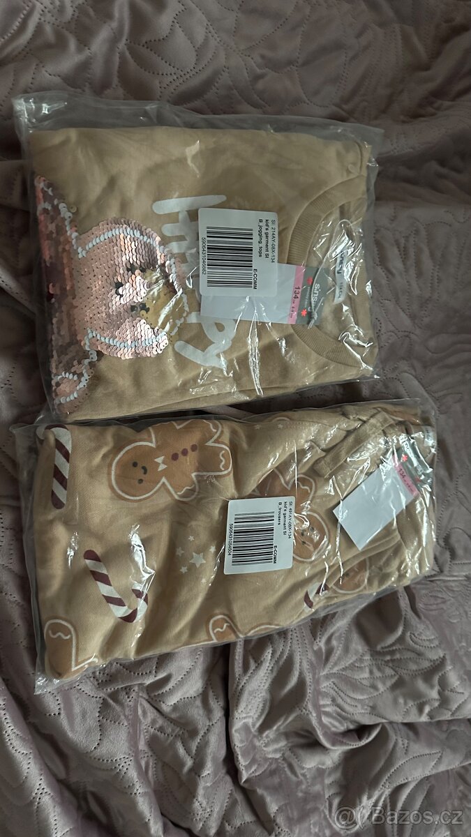 Nová tepláková souprava Pan Perníček - 2