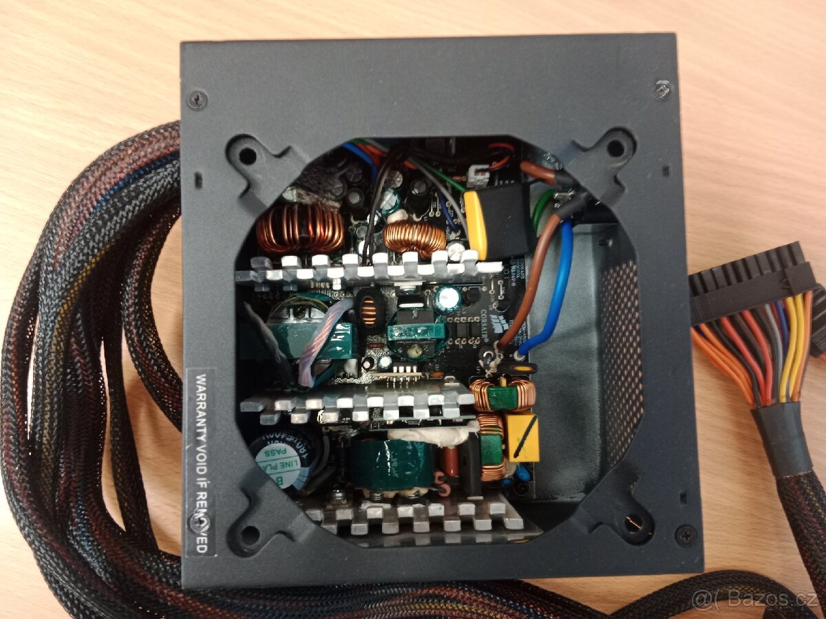 Napájecí zdroj Corsair– bez ventilátoru - 2