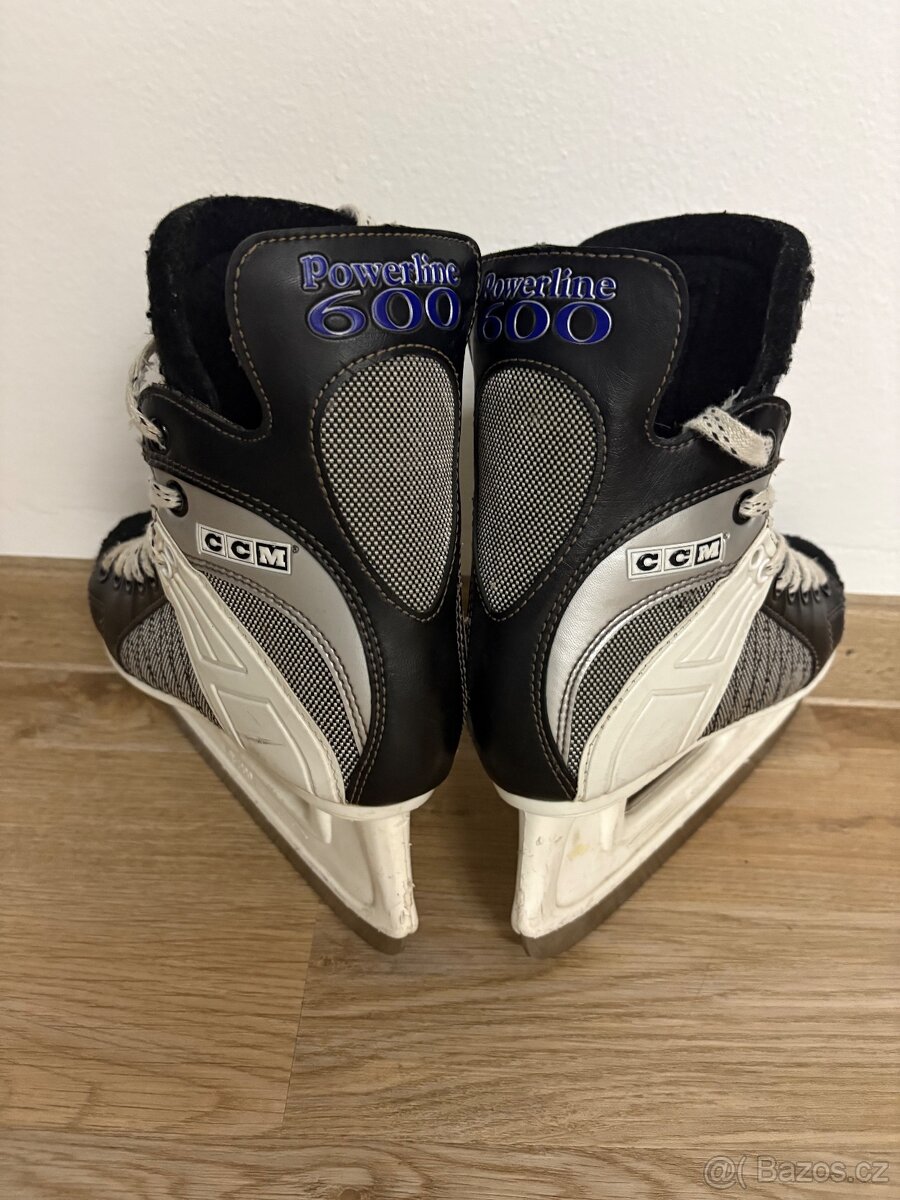 Lední brusle CCM - 2