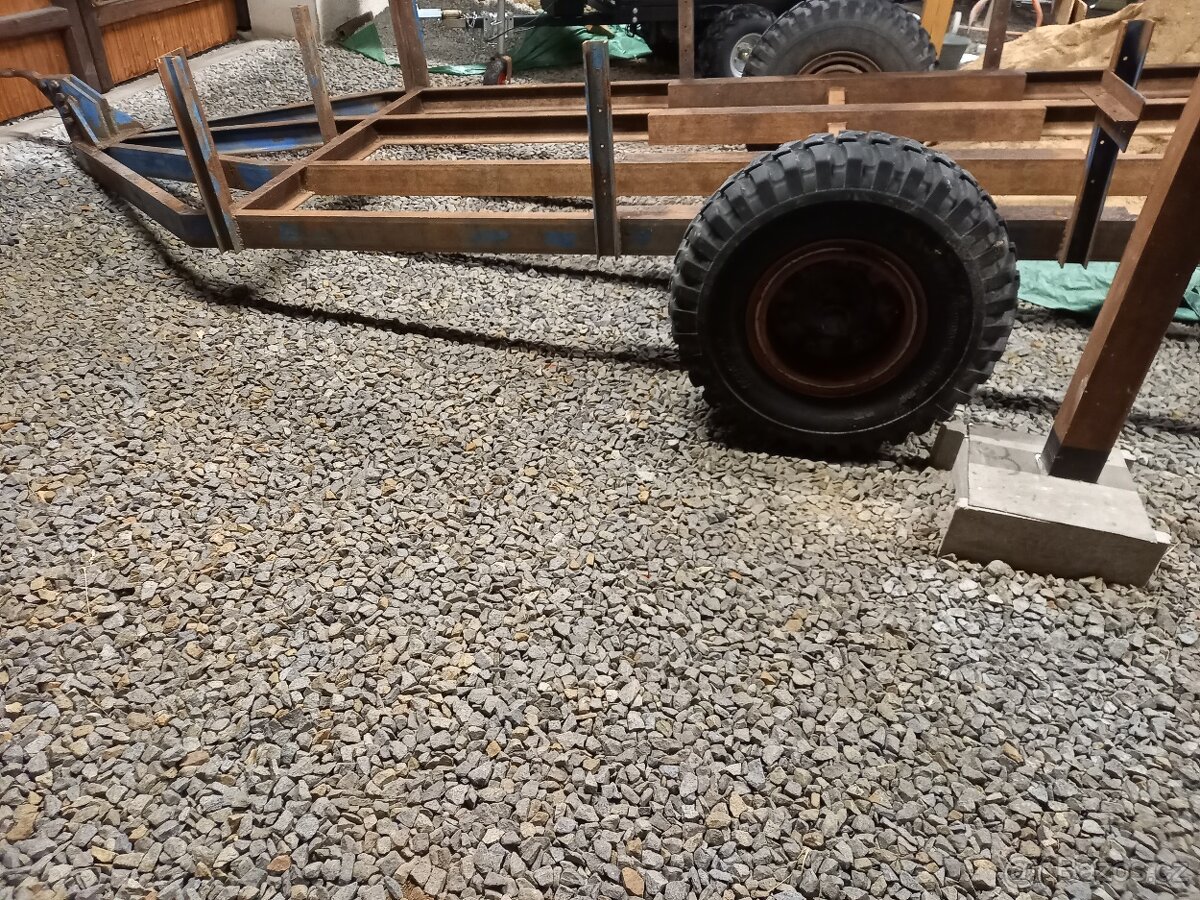 Kára za traktor - 2