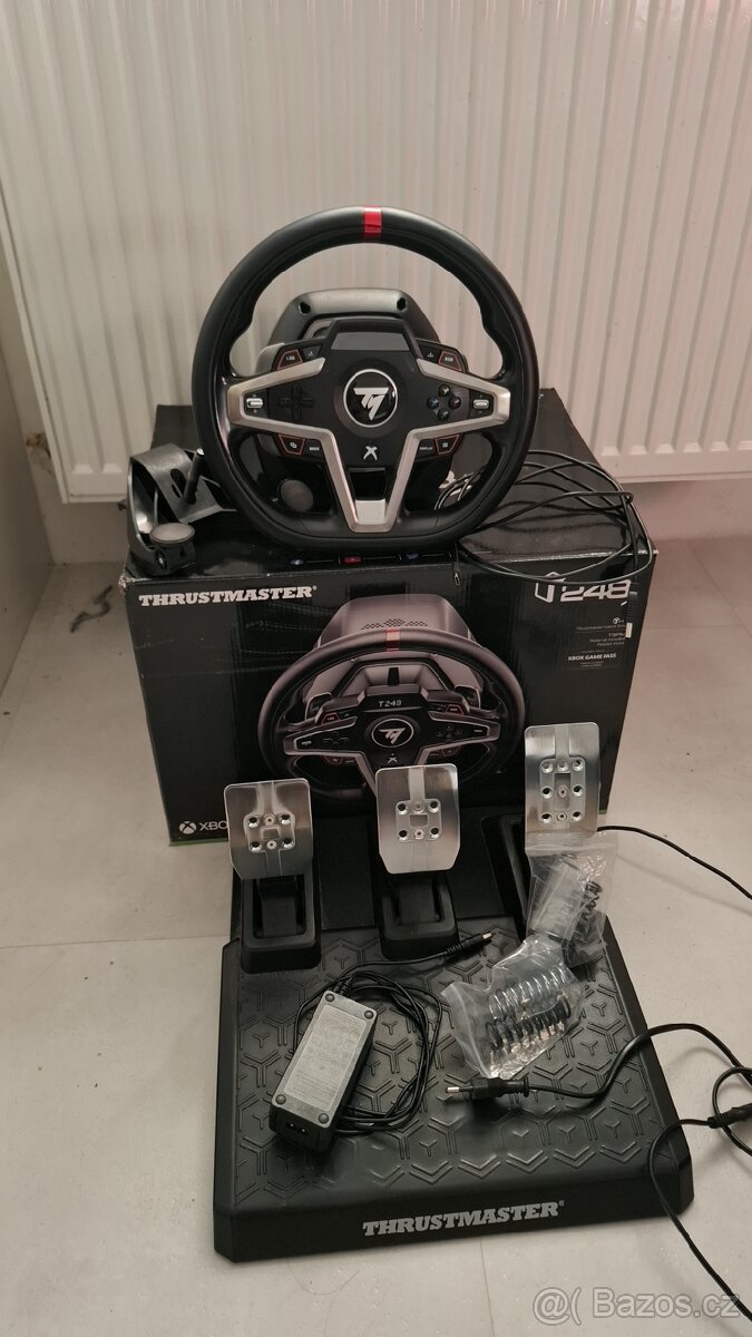 Herní volant Trustmaster T248 Xbox+PC - 2