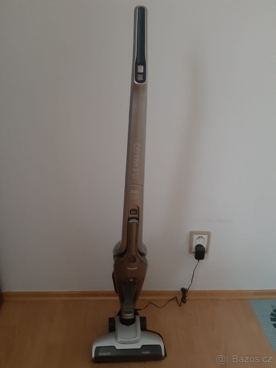 Tyčový vysavač Sencor - 2