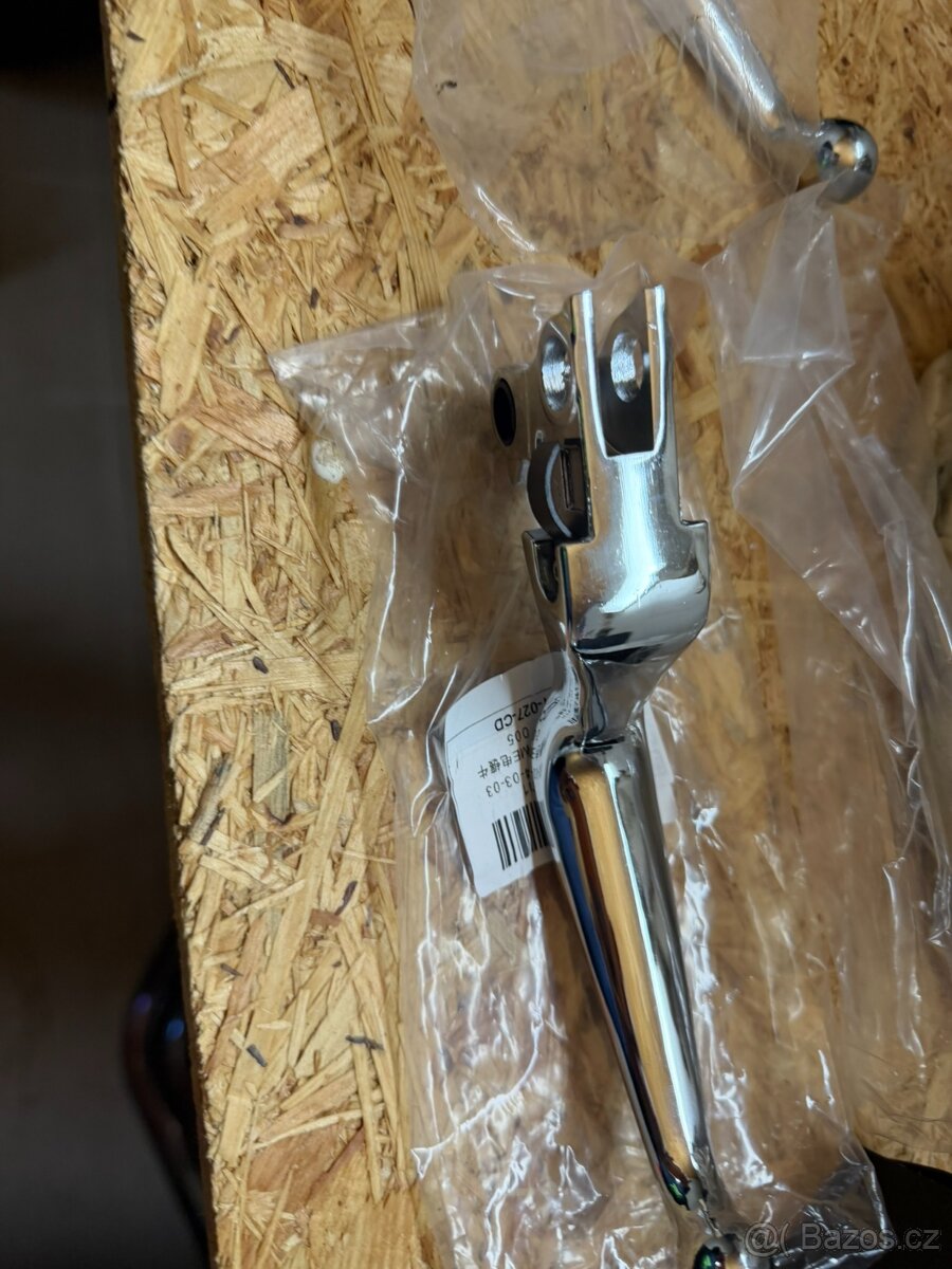 Brzdová a spojková páčka Harley Davidson Softail - 2