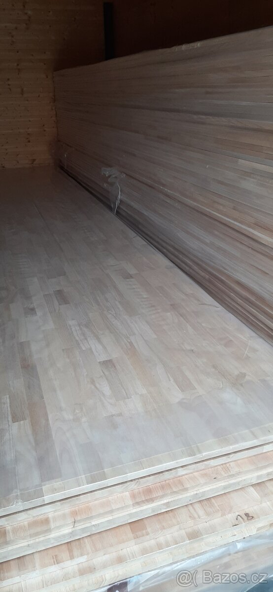 Spárovka malajský dub Hevea v A kvalitě - 2