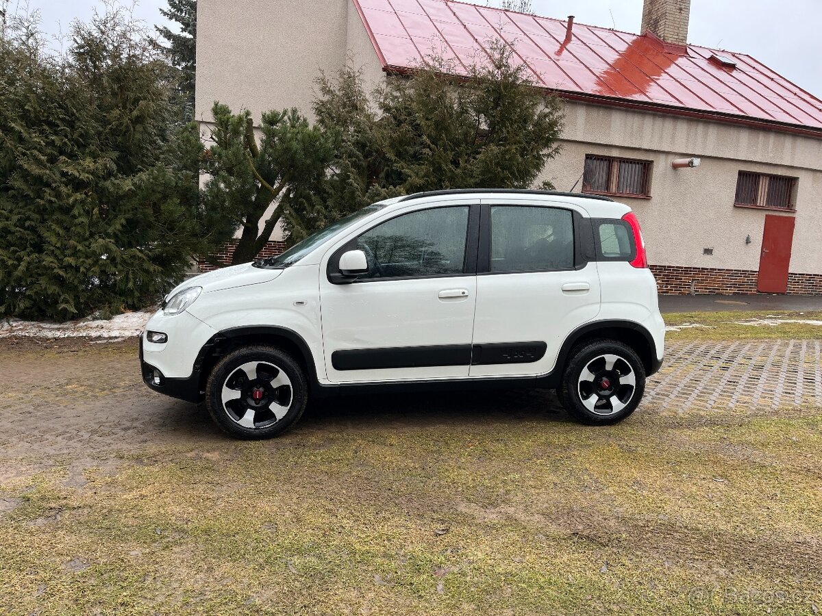 FIAT PANDA 0.9 i 4x4 - 2