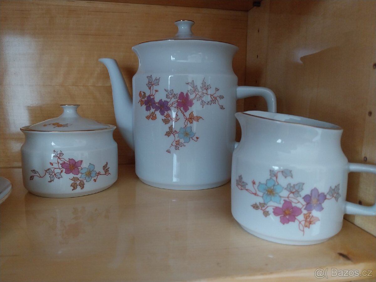 Porcelánová souprava - 2