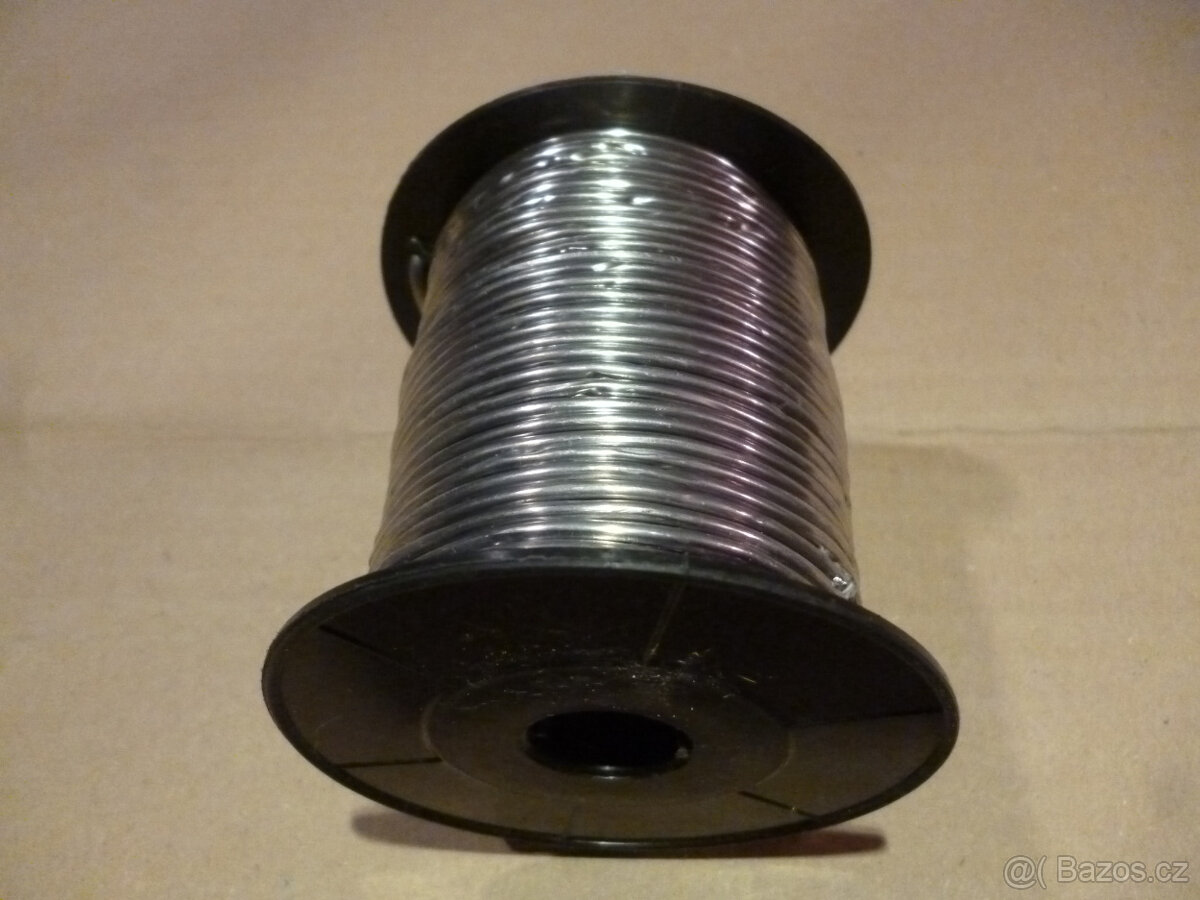 Trubičkový cín - 2