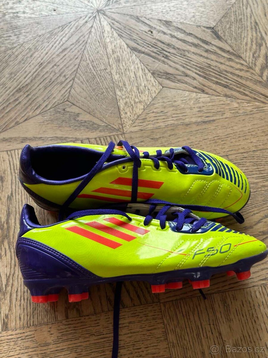Kopačky Adidas - 2