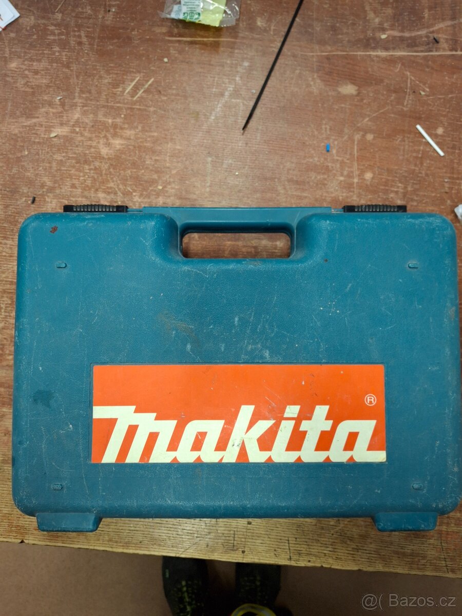 Aku šroubovák - vrtačka Makita 6270D - 2