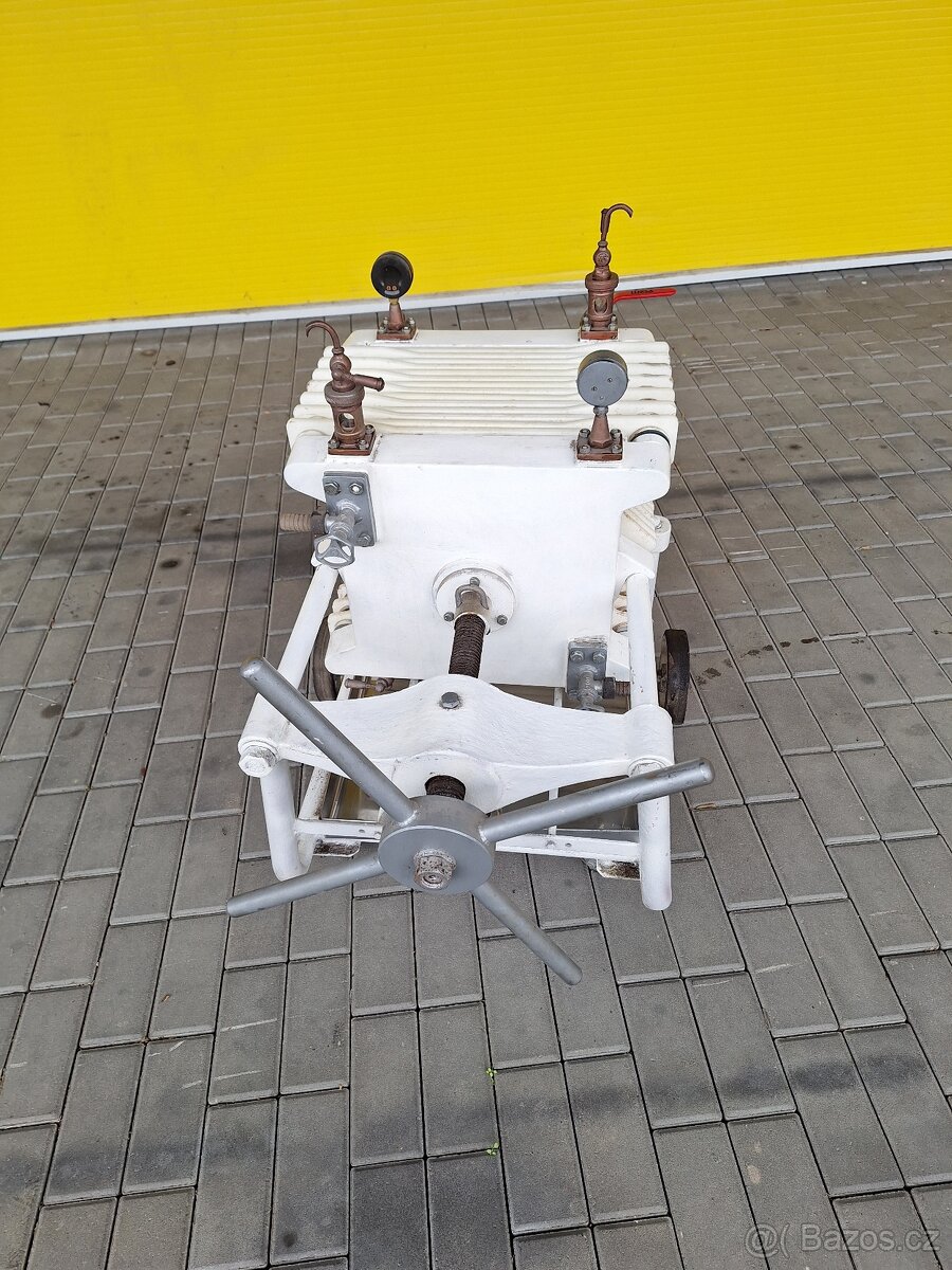 Deskovy filtr 40x40 - 2