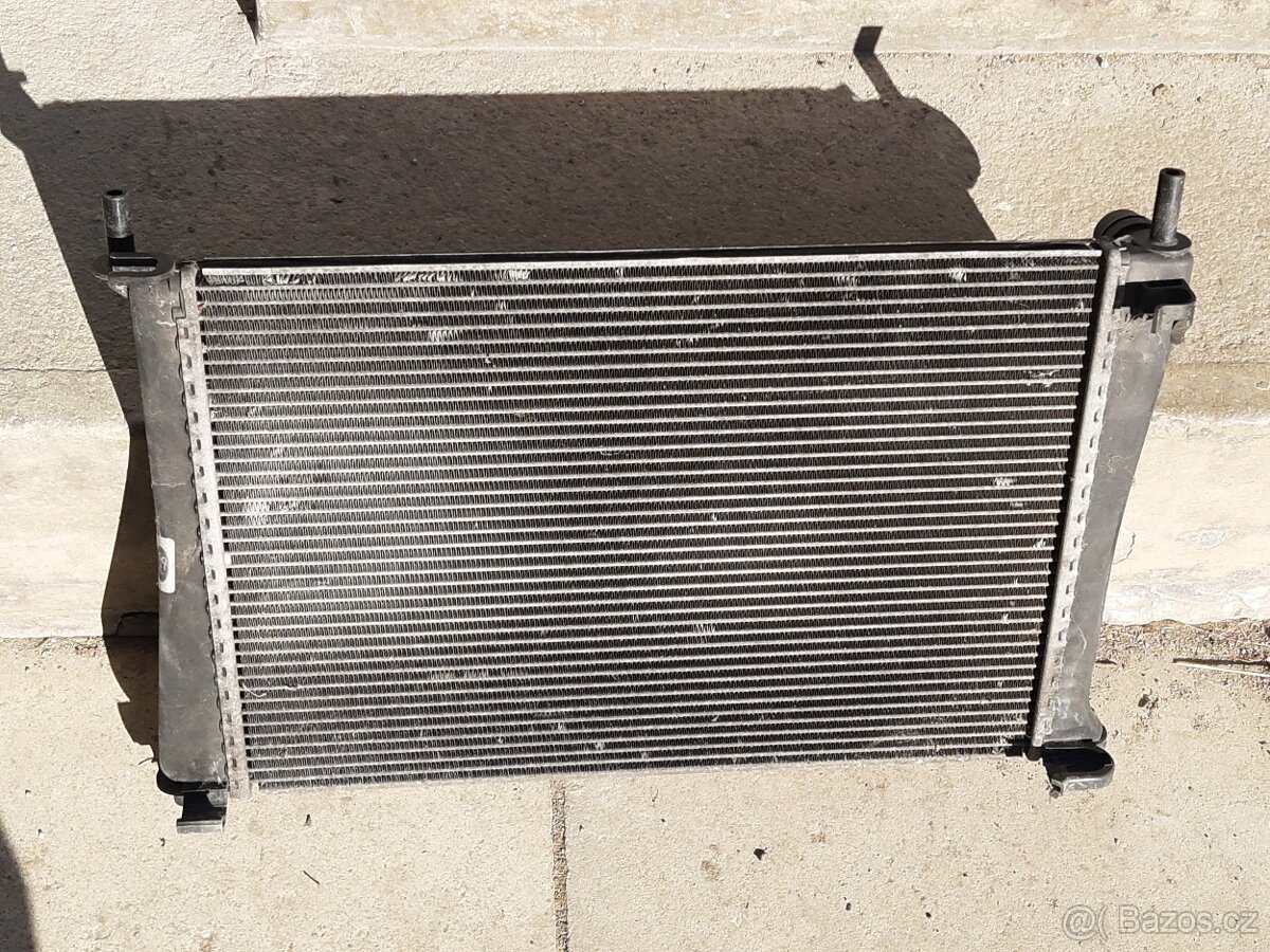 Ford Fusion chladic - 2