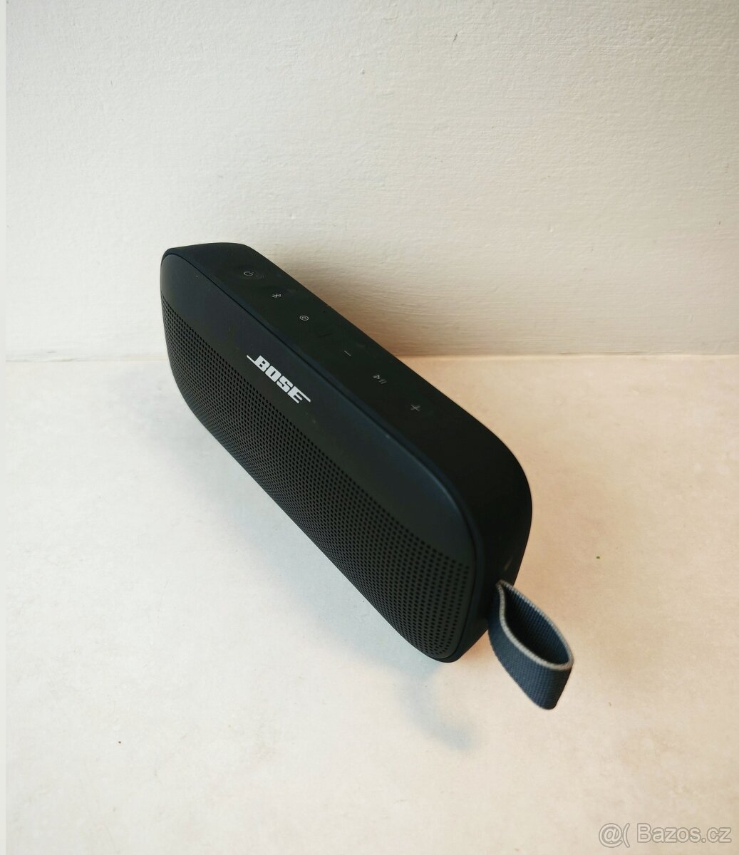 Bluetooth reproduktor Bose Soundlink Flex - 2