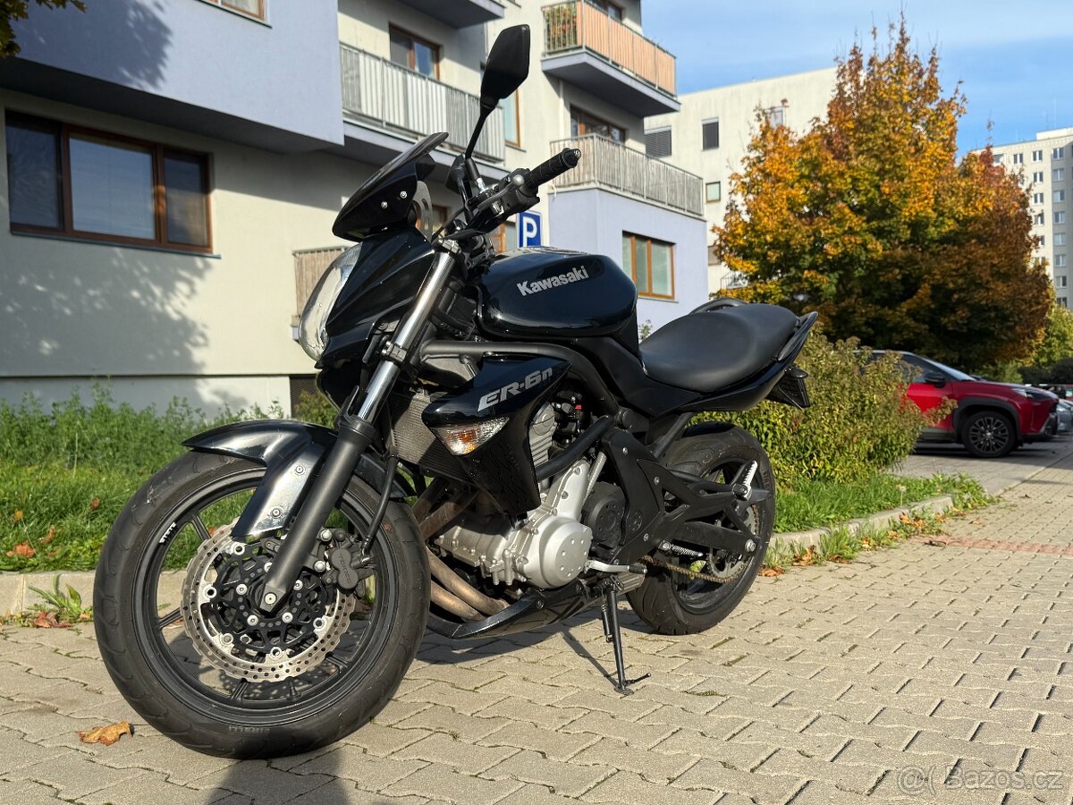 Kawasaki ER-6n - 2