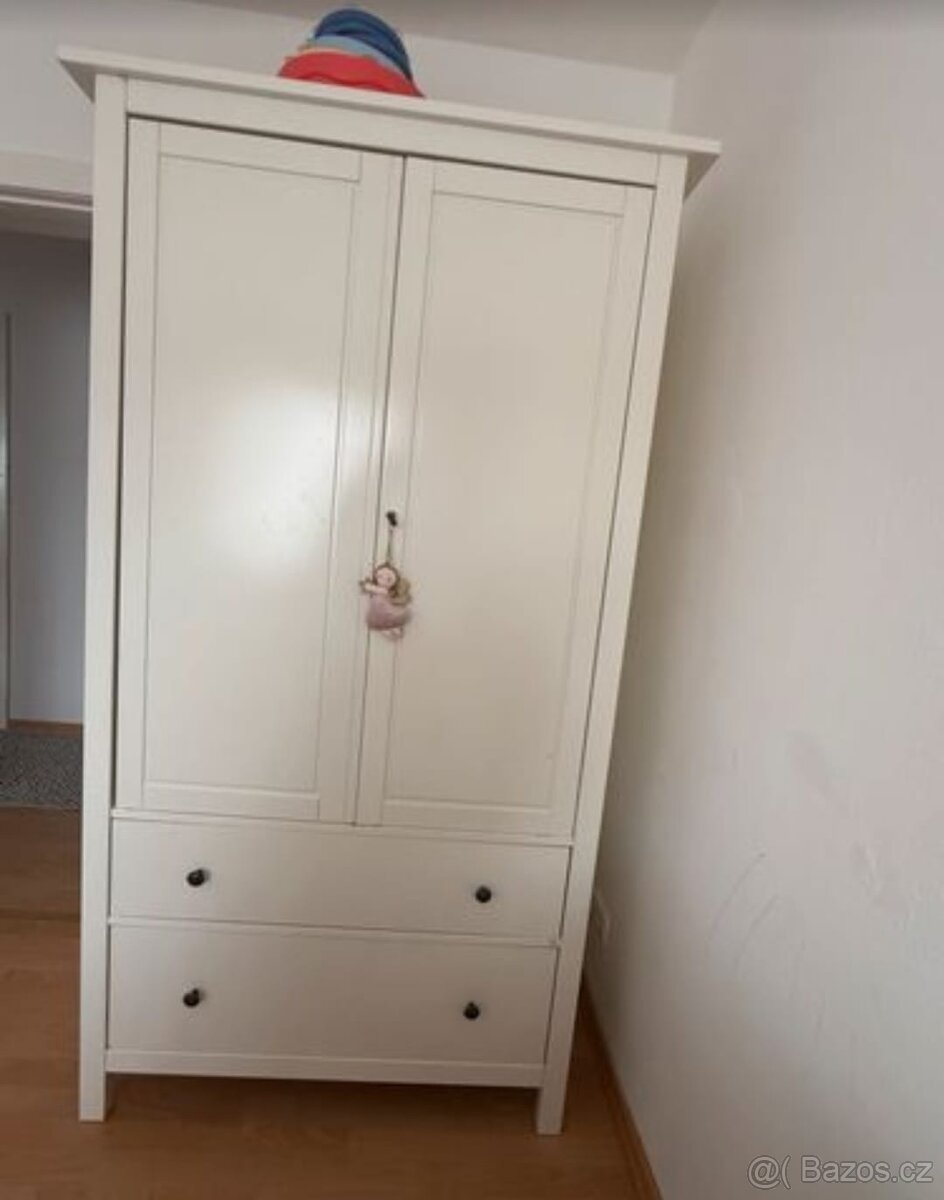 Šatní skříň Ikea Hemnes - 2