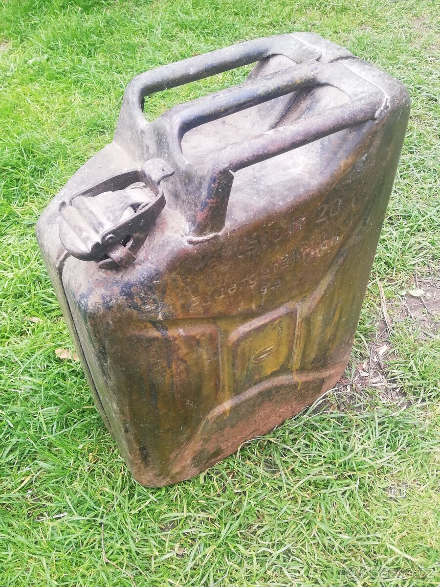 Kanystr 20 litrů Wehrmacht 1943 - 2