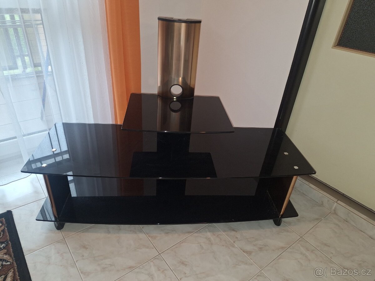 Televizní stolek - 2
