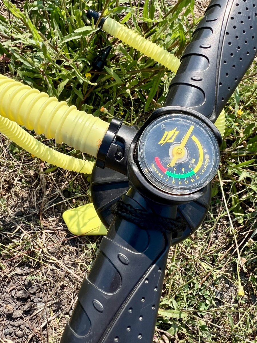Naish air pump - 2