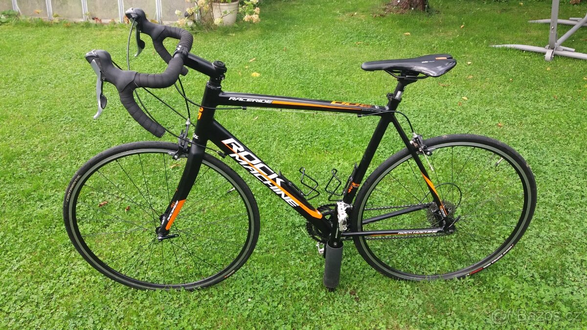 Zachovalé málo používané silniční kolo Rock Machine RaceRide - 2