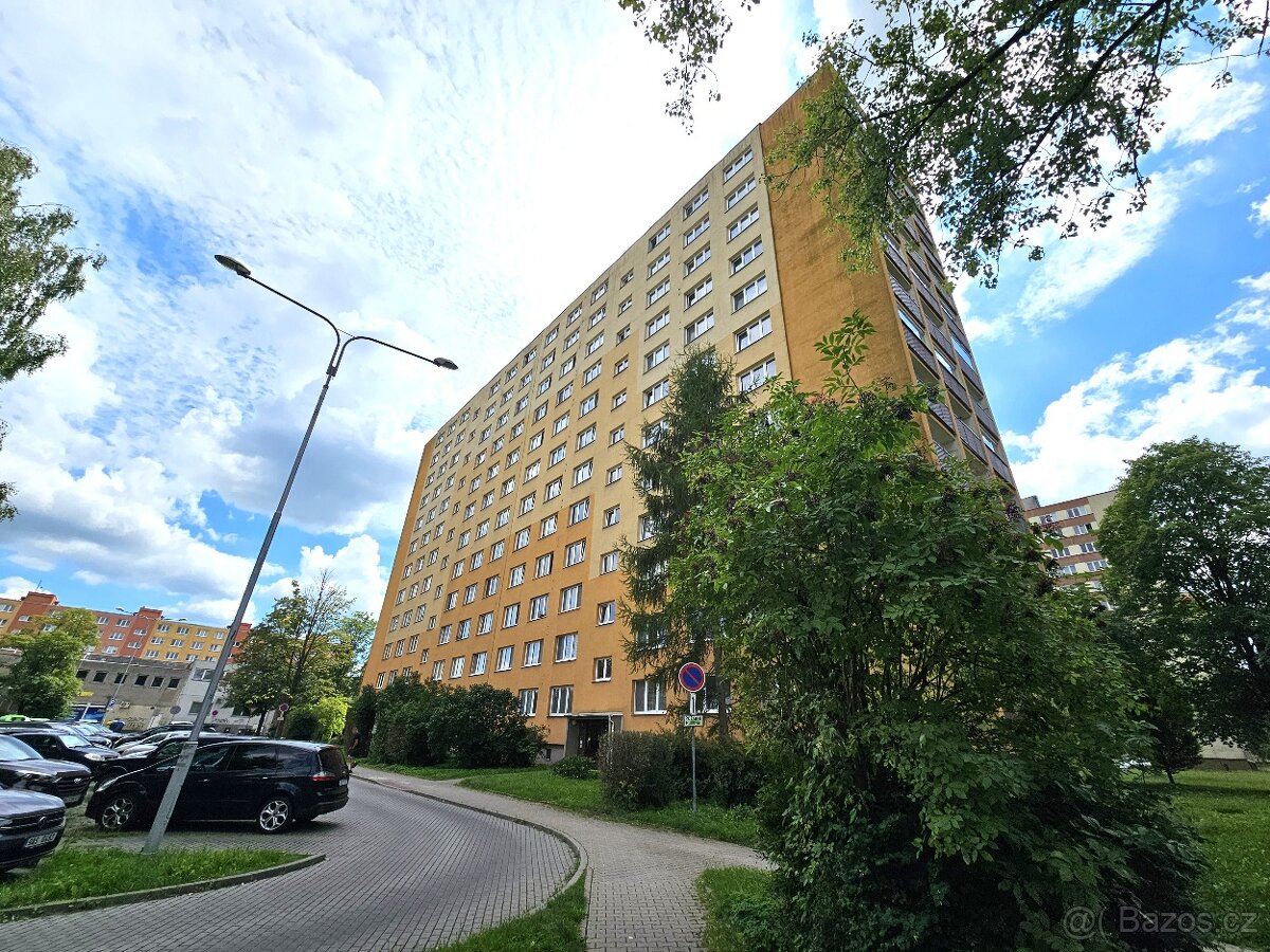 Prodej byt 3,5+1, 2x lodžie, Výškovická, Ostrava-Zábřeh - 2