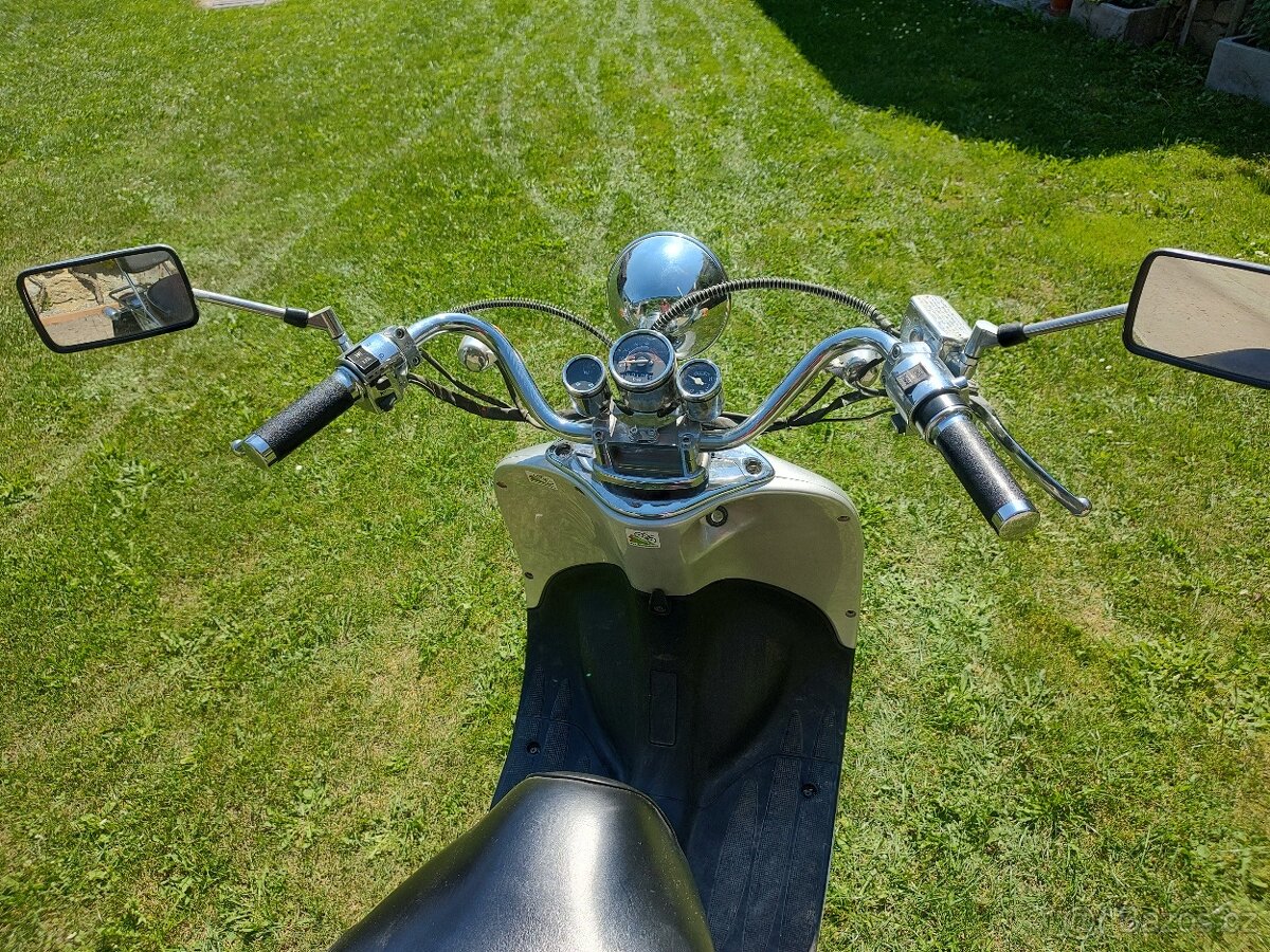 elektrický skútr - 2