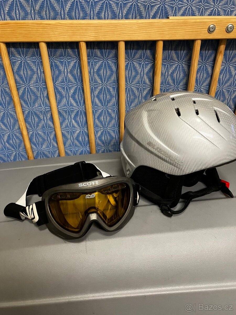 Přilba na lyže a brýle - 2