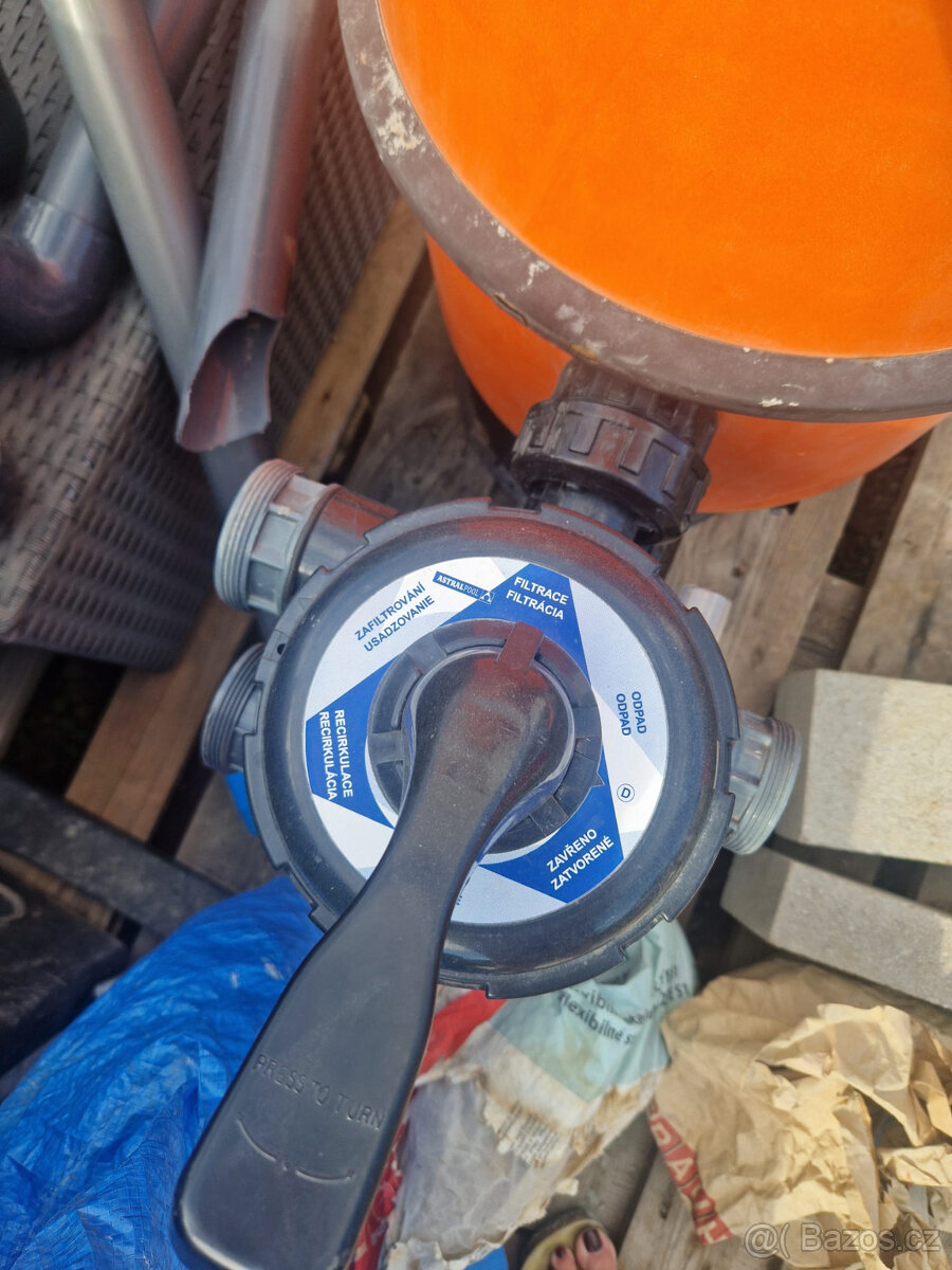 SLEVA Písková filtrace Bilbao blue pro bazén do 45m3+ventil - 2