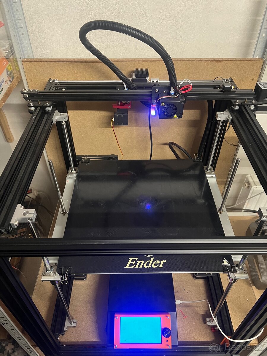 Ender 5 plus s tichou deskou a sonic pad - 2