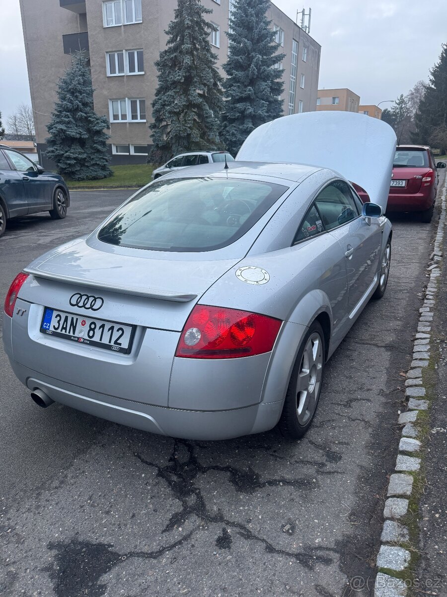 Audi tt mk1 - 2