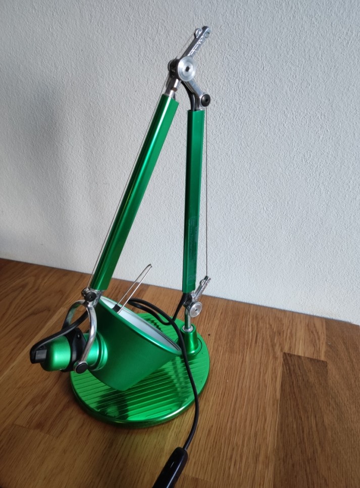 Tolomeo micro od Artemide design - stolní lampa - 2