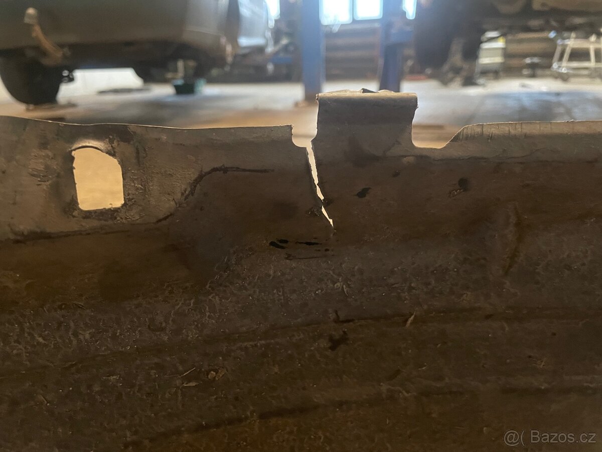 Podběh Levý přední Mazda CX5 2011-17 - 2