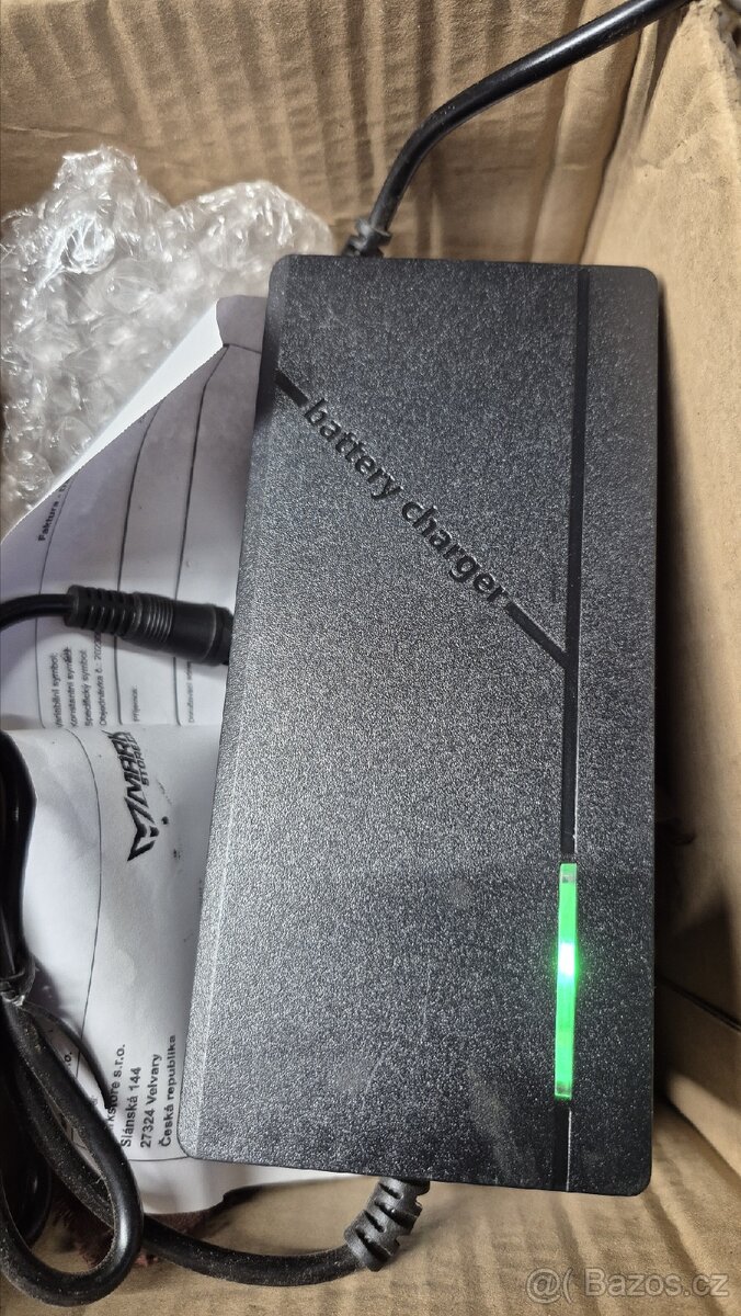 Nabíječka kolo,koloběžka 60V 2A - 2