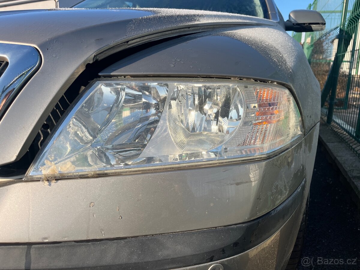 Přední světla Škoda Octavia 2 - 2